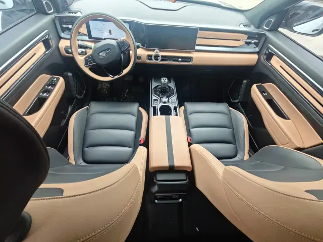 Geely ICON — Фото автомобиля 5