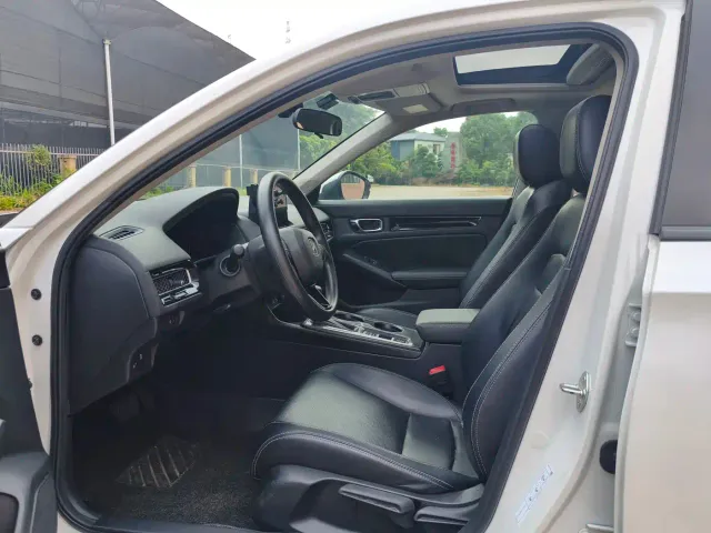 Honda Civic — Фото автомобиля 9