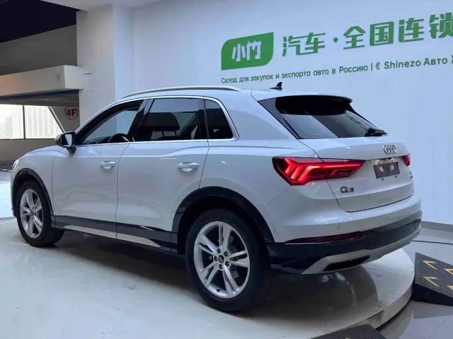 Audi Q3 — Фото автомобиля 2