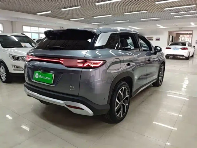 BYD Song L DM-i — Фото автомобиля 6