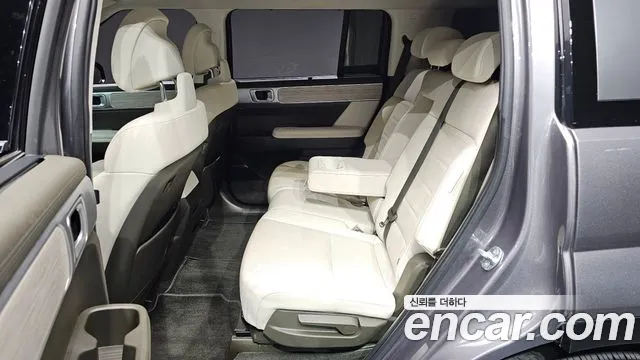 Hyundai Santafe Santa Fe (MX5) Бензин 2.5T 4WD — Фото автомобиля 11