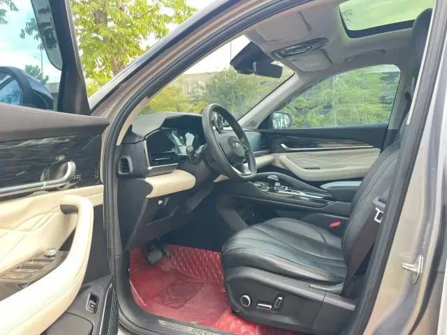 Geely Xingyue L — Фото автомобиля 4