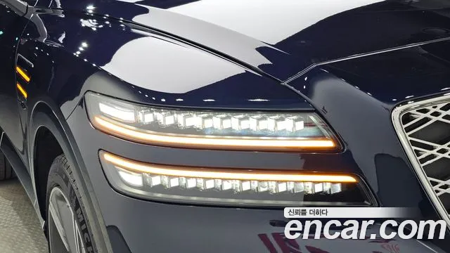 Genesis GV80 — Фото автомобиля 21