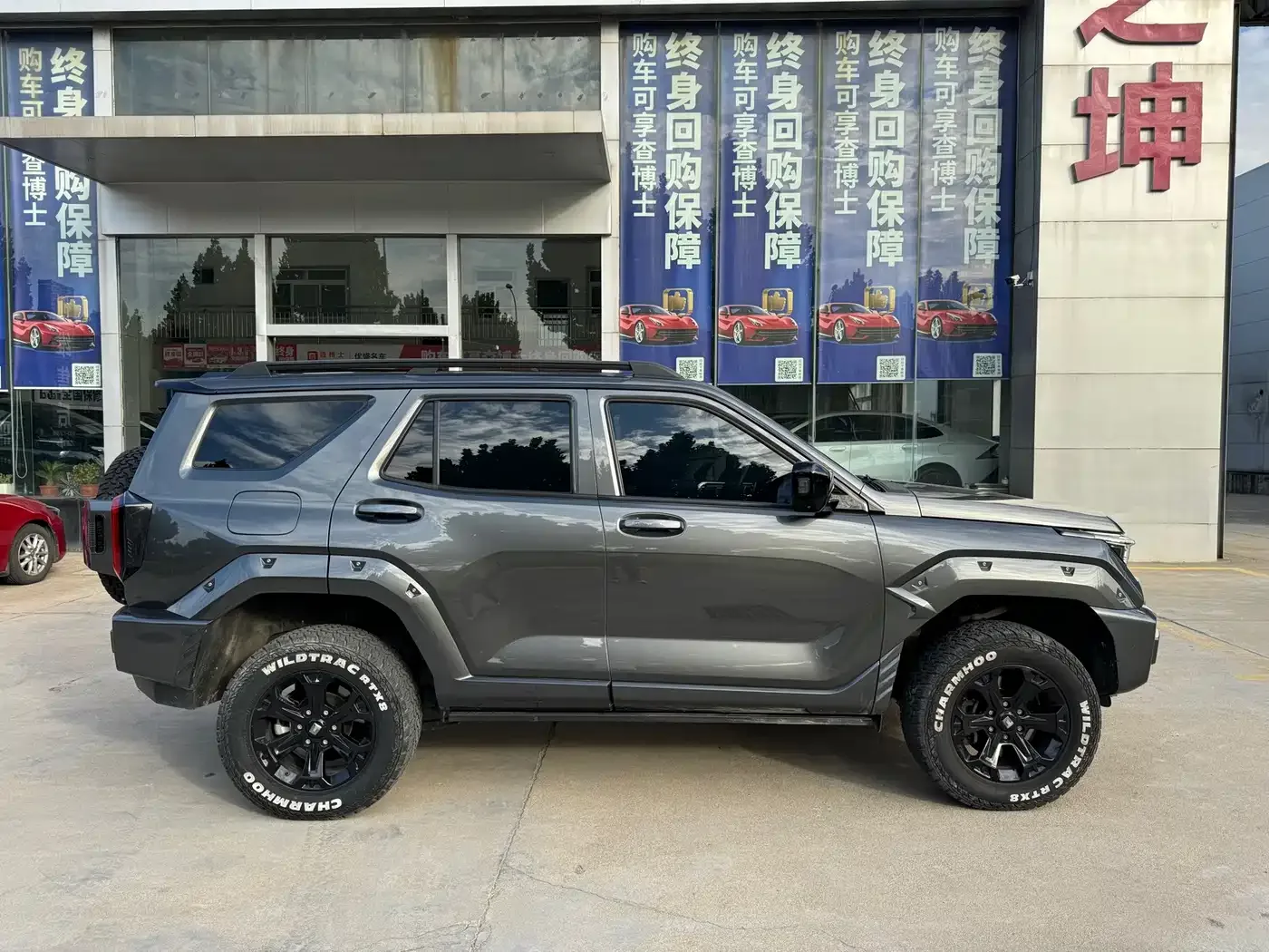 Tank Tank 400 New Energy 2023 Hi4-T Super Edition — Фото автомобиля 9