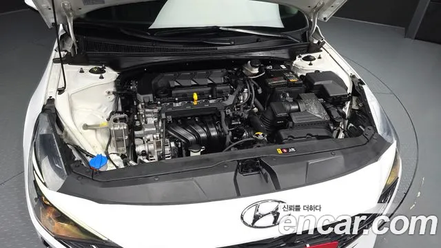Hyundai Avante CN7 — Фото автомобиля 6