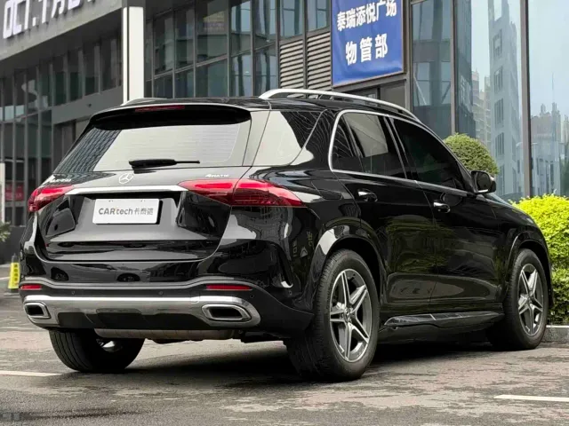 Mercedes-Benz GLE-Class — Фото автомобиля 4
