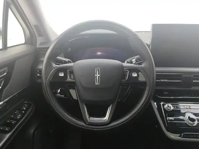Lincoln Corsair — Фото автомобиля 15