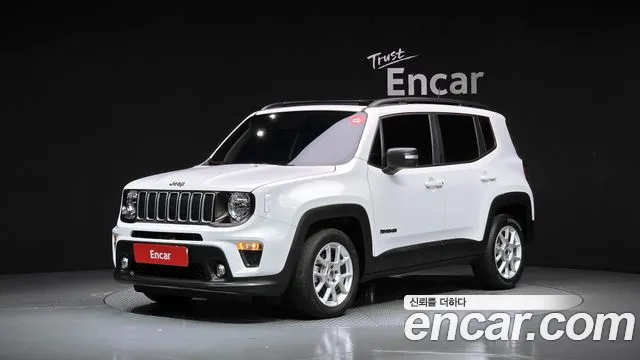 Фотография автомобиля — Jeep Renegade