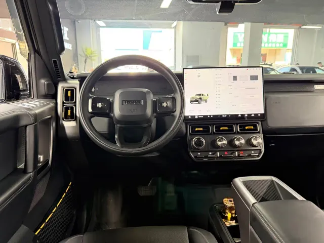 iCAR V23 — Фото автомобиля 7