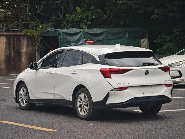 Buick Velite 6 — Фото автомобиля 6