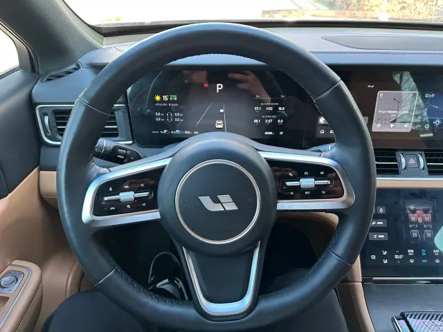 Li Auto ONE — Фото автомобиля 6