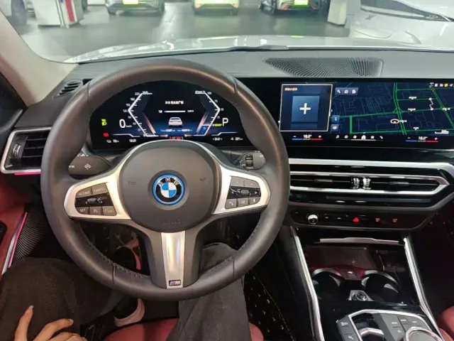 BMW i3 — Фото автомобиля 10