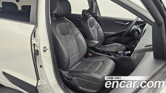 Kia Niro All Niro EV Air — Фото автомобиля 12
