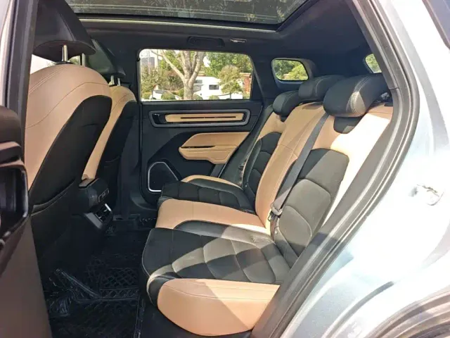 Geely ICON — Фото автомобиля 16
