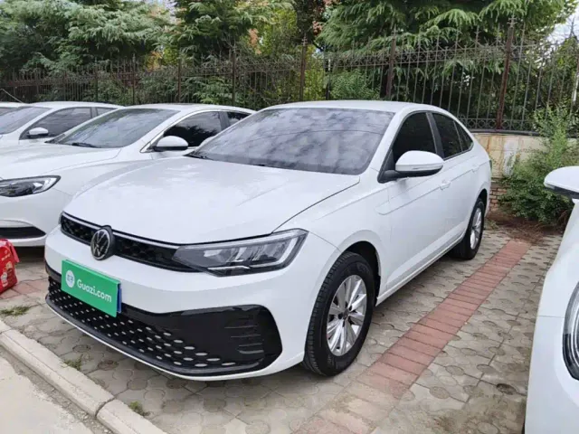Фотография автомобиля — Volkswagen Lavida