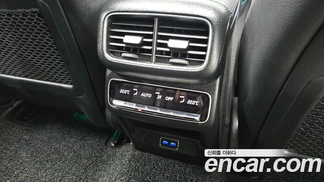 Mercedes-Benz GLE-Class — Фото автомобиля 28