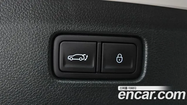 Genesis GV80 2.5T Бензин 2WD — Фото автомобиля 20