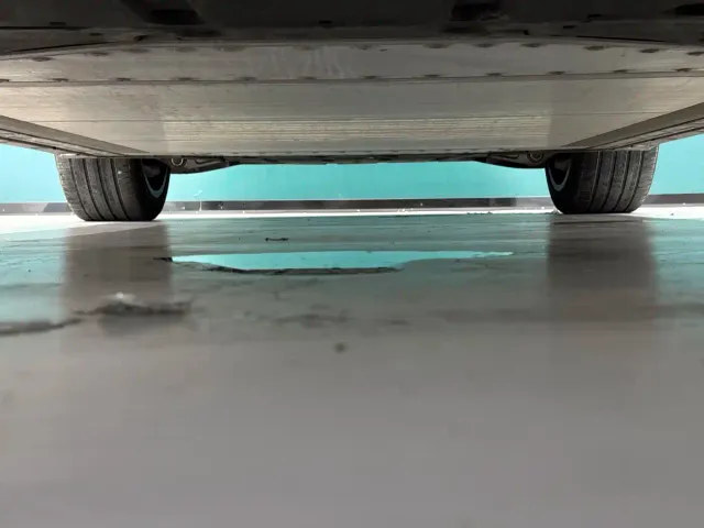 Li Auto i8 — Фото автомобиля 22