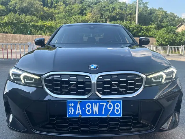 BMW 3 Series — Фото автомобиля 2