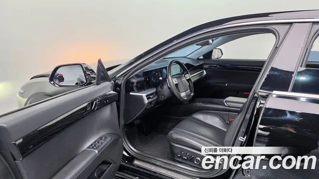 Hyundai Grandeur GN7 — Фото автомобиля 10