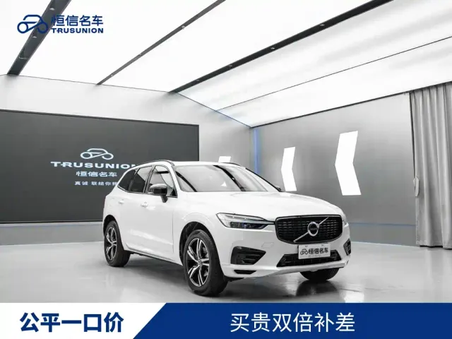 Volvo XC60 — Фото автомобиля 2