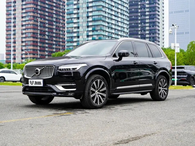 Фотография автомобиля — Volvo XC90
