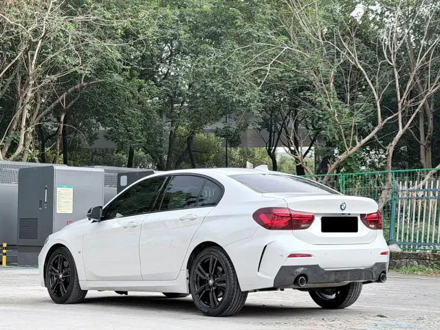 BMW 1 Series — Фото автомобиля 16