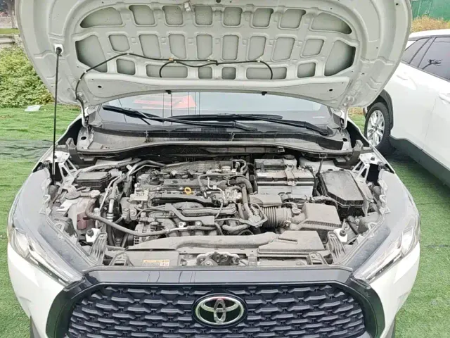 Toyota Corolla Cross — Фото автомобиля 19