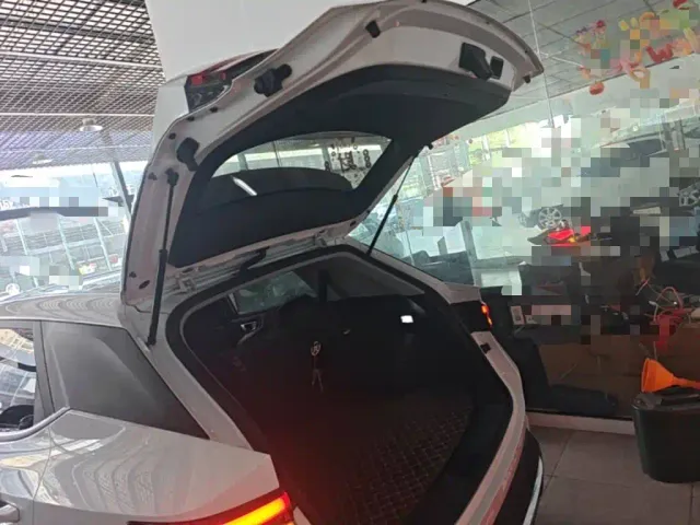 Wuling Xingchi — Фото автомобиля 18