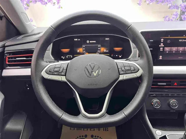 Volkswagen Lavida — Фото автомобиля 14