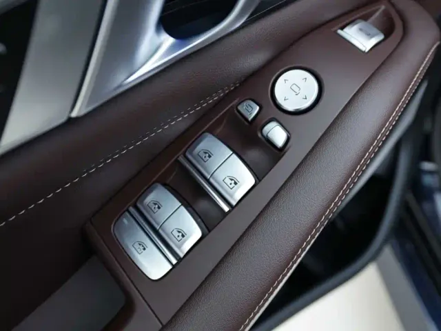BMW X5 — Фото автомобиля 14
