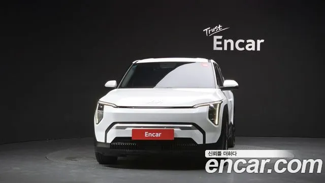 Kia EV3 — Фото автомобиля 3