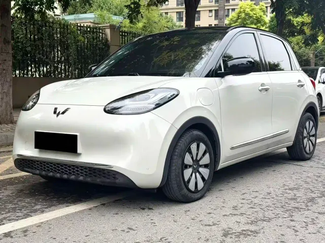 Wuling Bingo — Фото автомобиля 3
