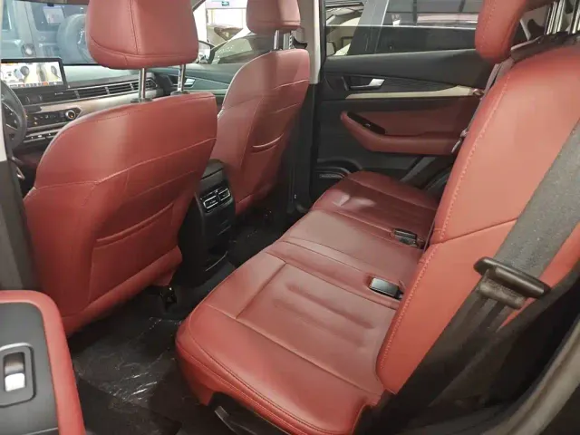 Jetour X70 — Фото автомобиля 10