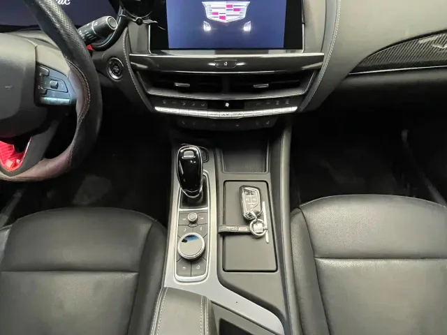 Cadillac CT5 — Фото автомобиля 13