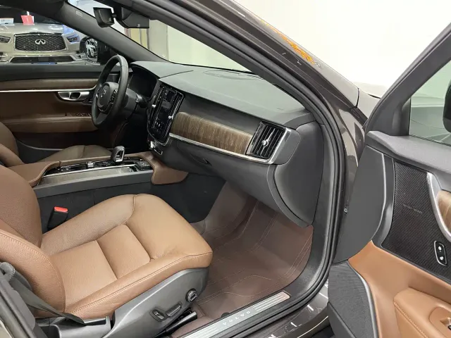 Volvo V90 — Фото автомобиля 13