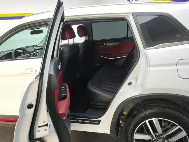 Changan CS75 — Фото автомобиля 11