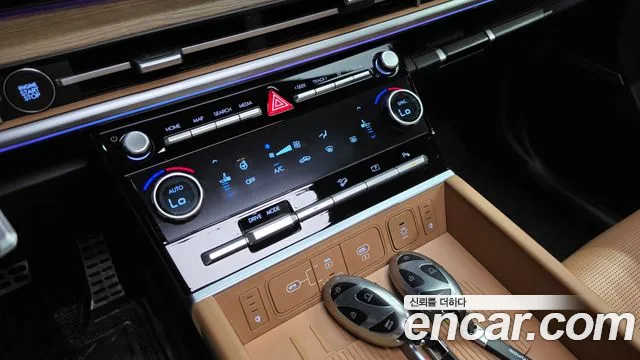Hyundai Santafe Santa Fe (MX5) Бензин 2.5T 2WD — Фото автомобиля 13