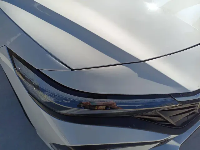 Hyundai Elantra — Фото автомобиля 8