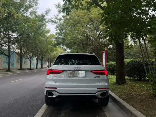 Audi Q3 — Фото автомобиля 5