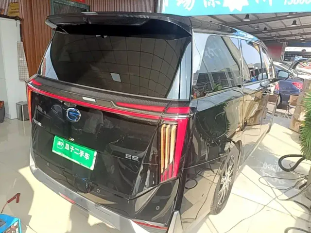 GAC Trumpchi E9 — Фото автомобиля 6
