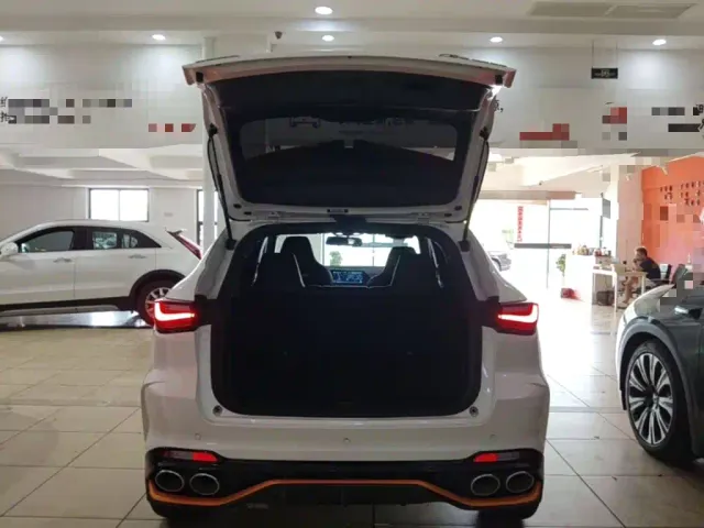 Changan Oushang X5 — Фото автомобиля 18