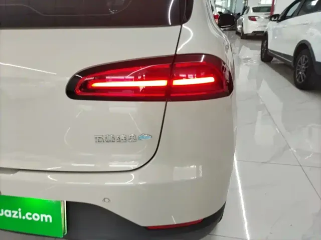 Wuling Binguo PLUS — Фото автомобиля 7