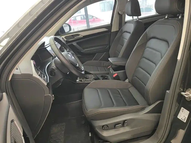 Volkswagen Tayron — Фото автомобиля 14