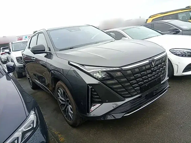 Changan UNI-Z — Фото автомобиля 3