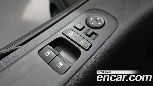Hyundai Staria Staria — Фото автомобиля 14