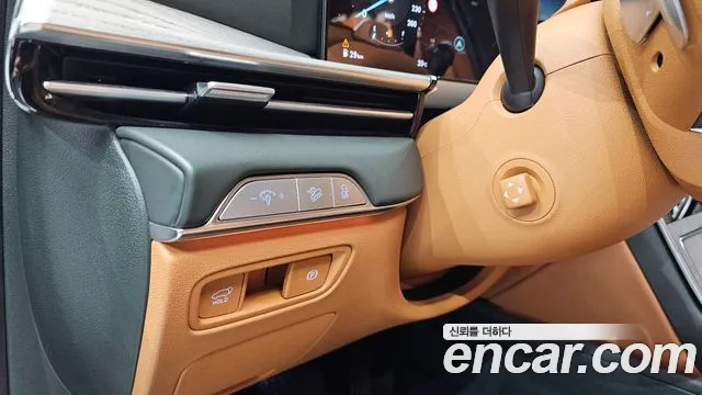 Genesis GV80 — Фото автомобиля 26