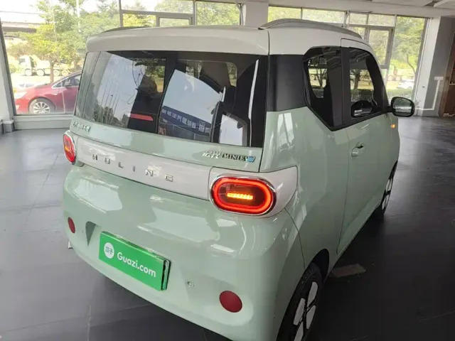 Wuling Hongguang Mini EV — Фото автомобиля 6