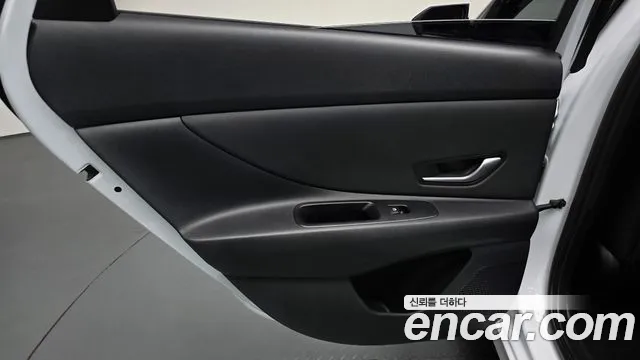 Hyundai Avante CN7 — Фото автомобиля 14