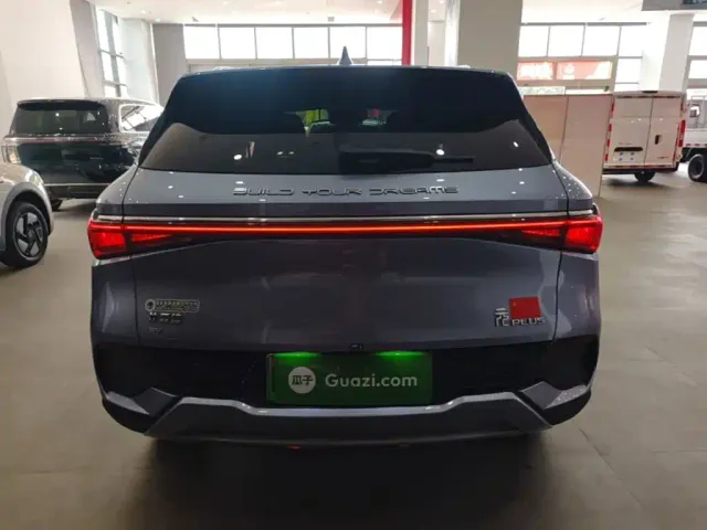 BYD Yuan PLUS — Фото автомобиля 5